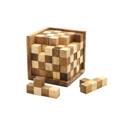 3D Pentomino Chess Cube Puzzle