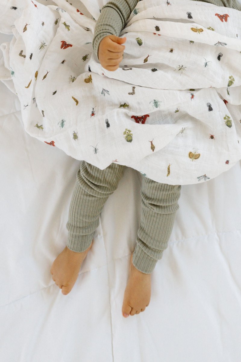 Cutie Crawlies Swaddle