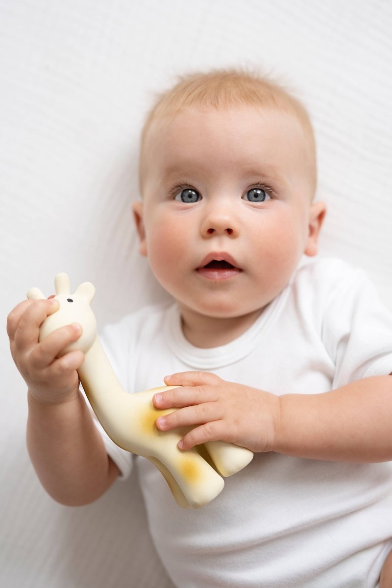 Giraffe Natural Organic Rubber Teether, Rattle &amp; Bath Toy