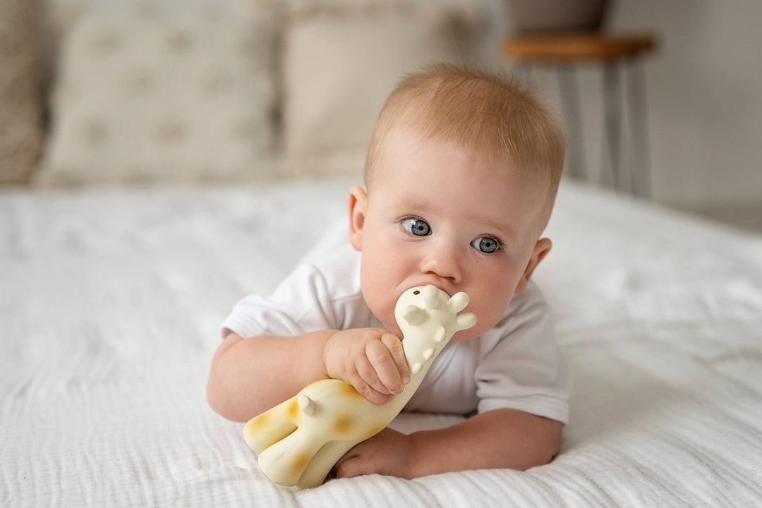 Giraffe Natural Organic Rubber Teether, Rattle &amp; Bath Toy