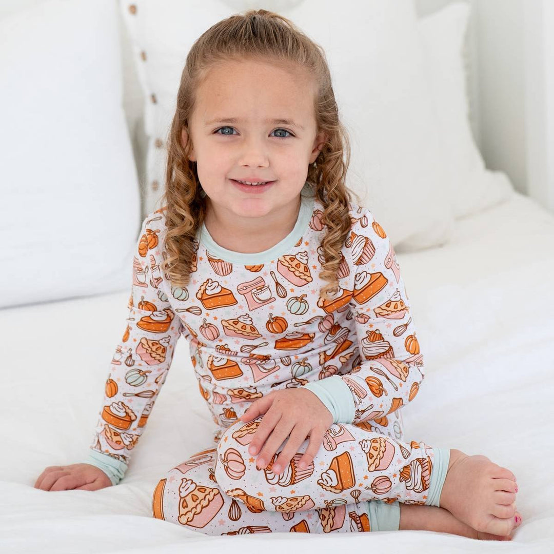 Holiday Baking | Two-Piece Set