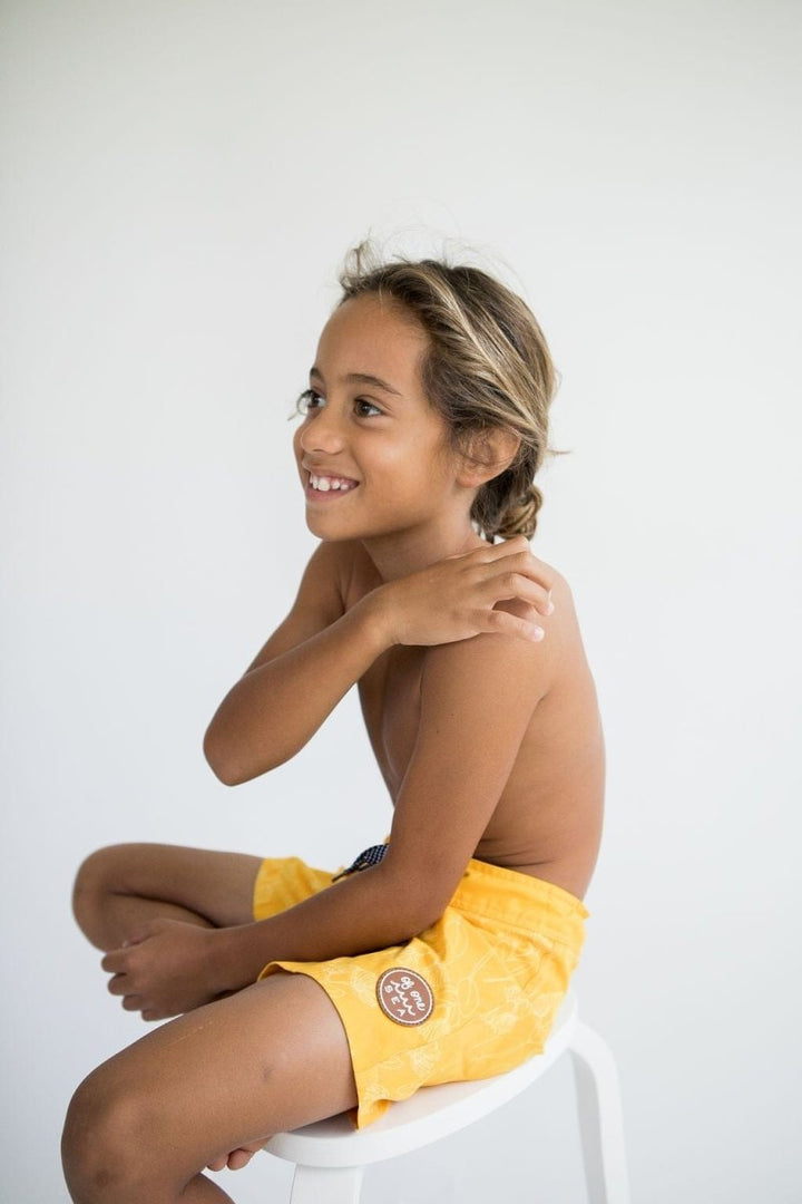 Kid’s Townshorts in Yellow Ohia Print