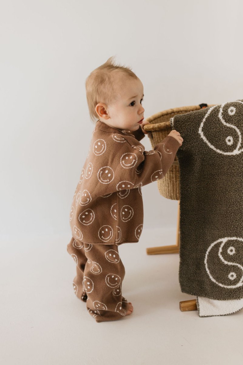Knit Pant Set - Tan Just Smile