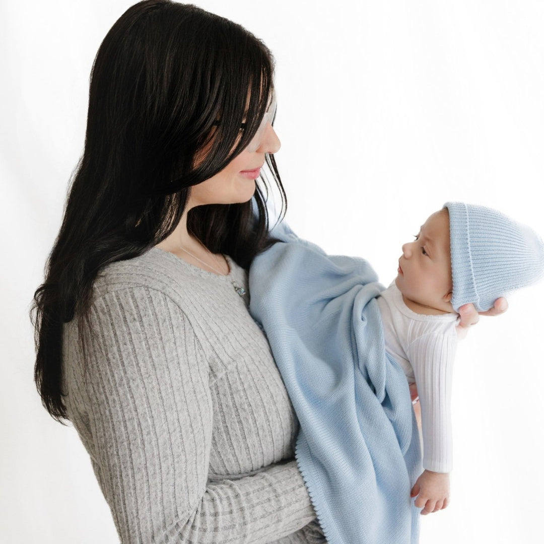 Luxe Collection 100% Organic Cotton Luxury Knit Baby Blanket + Hat Set with Gift Box