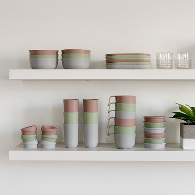 Set of silicone cups and plates