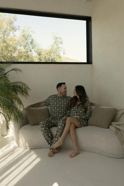 Men's Short Sleeve Bamboo Pajamas - Santa Checkerboard