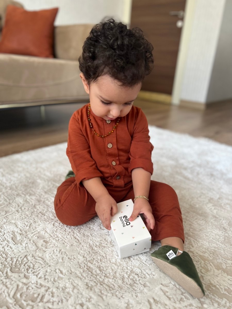 Organic Cotton Velvet Home Nursery Moccasin Shoes, Green