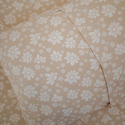 Retro Floral Twin Fitted Sheet & Standard Pillowcase Set