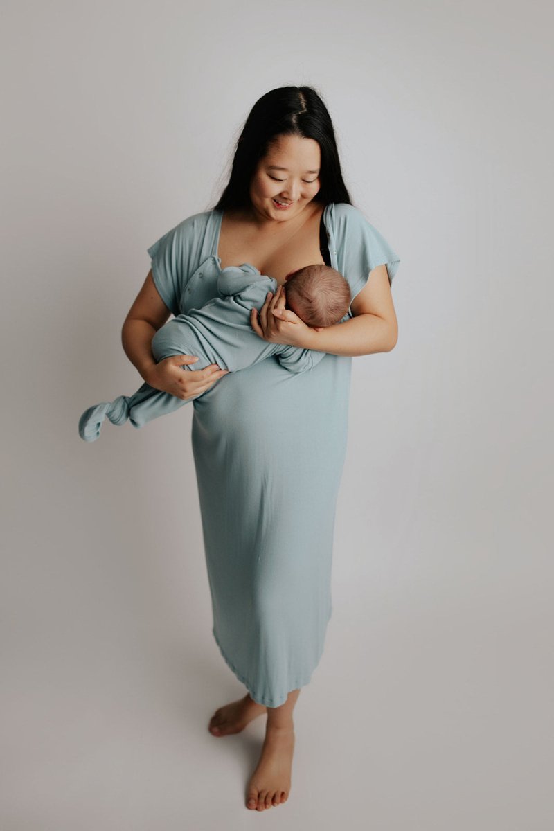 Ribbed Blue Bird Labor and Delivery Nursing Hospital Gown