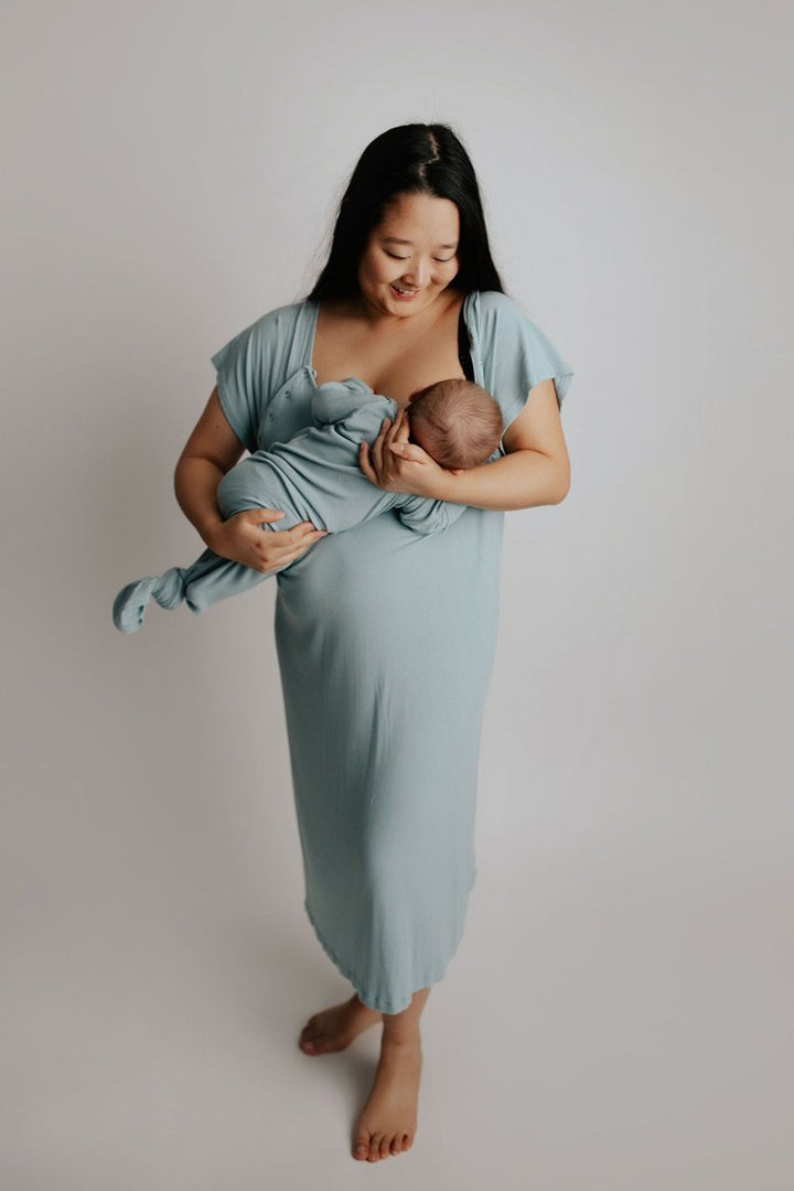 Ribbed Blue Bird Labor and Delivery Nursing Hospital Gown