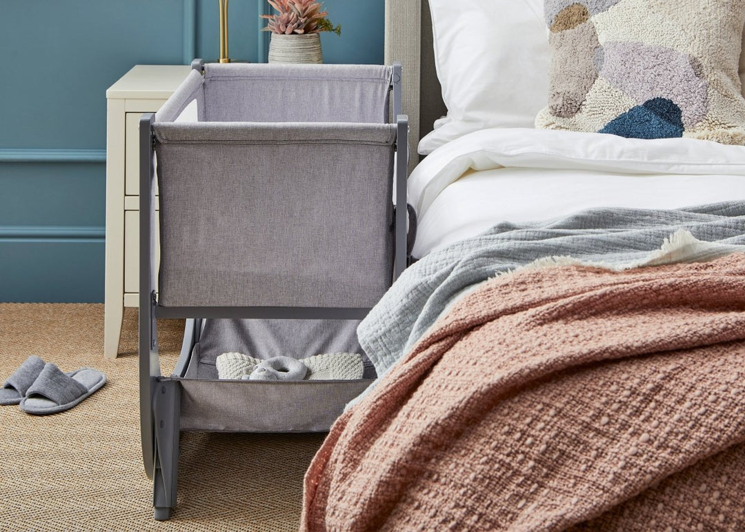 Shnuggle Air Lite Bedside Bassinet | Infant Crib | Height Adjustable Baby Bed with Mattress + 1 Waterproof + 2 White Sheets