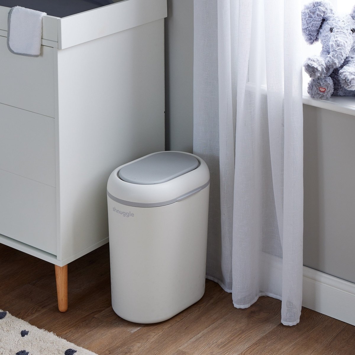 Shnuggle Eco-Touch Nappy Bin Diaper Pail