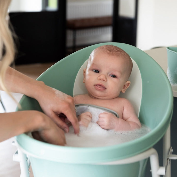 Shnuggle Newborn Bundle: Baby Bath &amp; Accessories Bundle - 5-Piece Set | Cozy Support, Easy Cleanup &amp; Sensory Fun