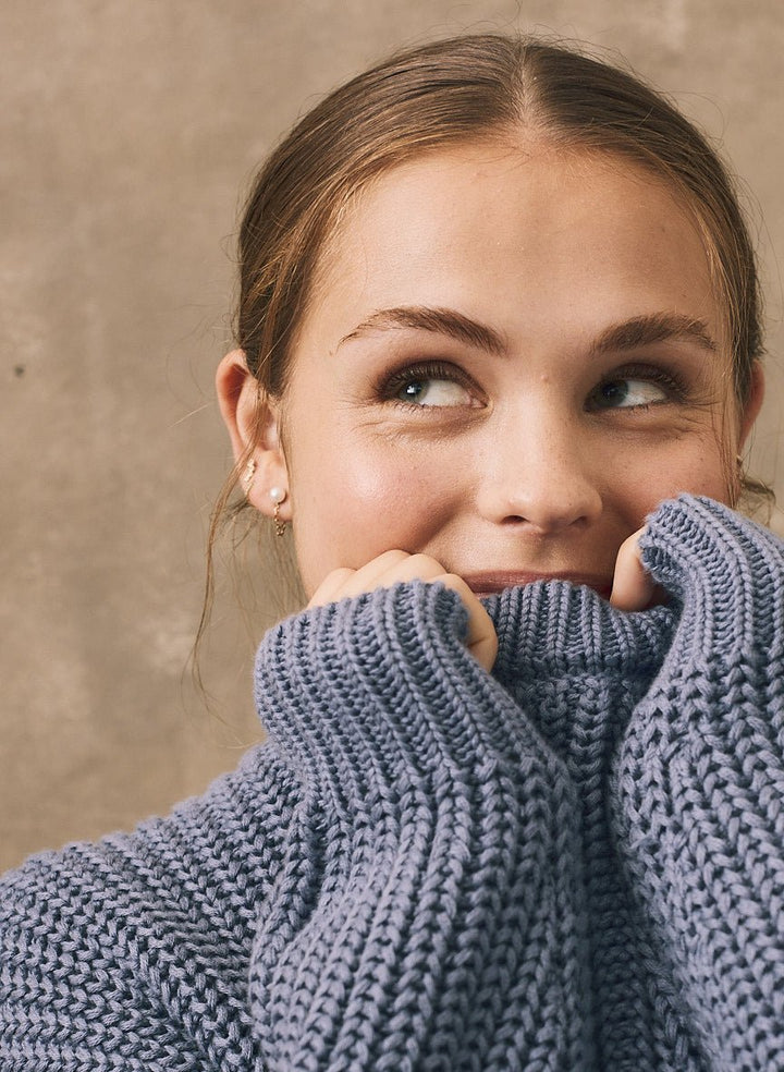 The Chunky Knit Sweater - Women&