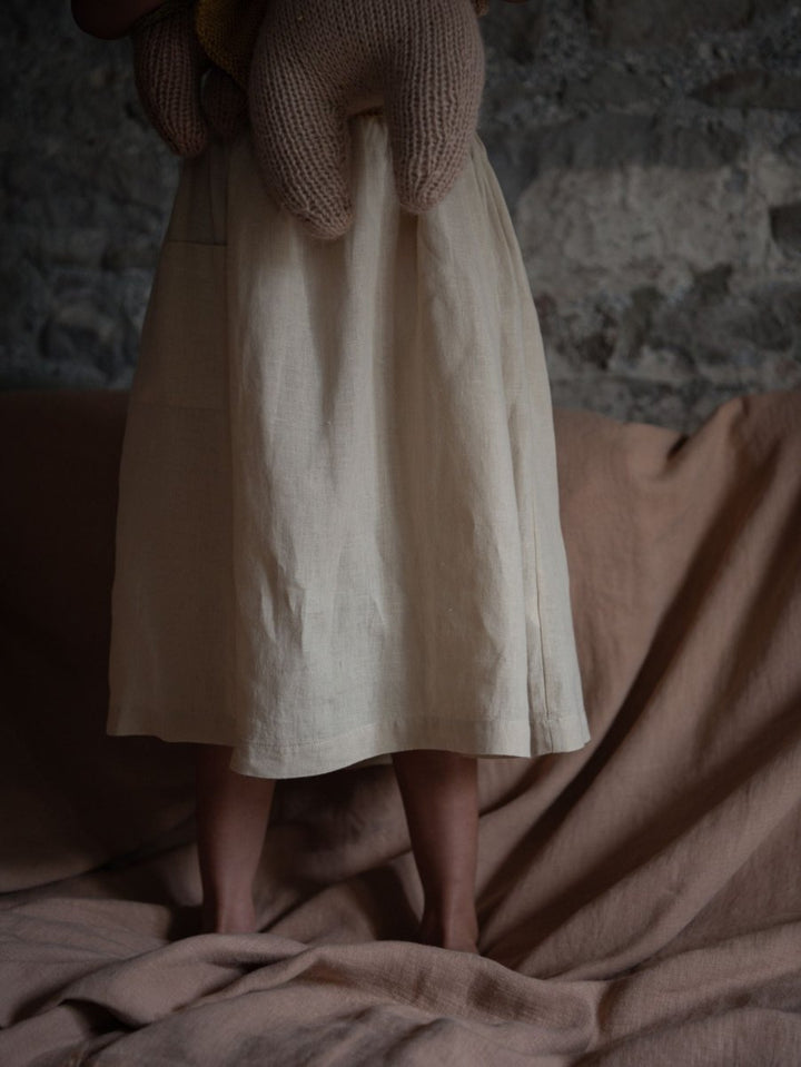 The Linen Pinafore