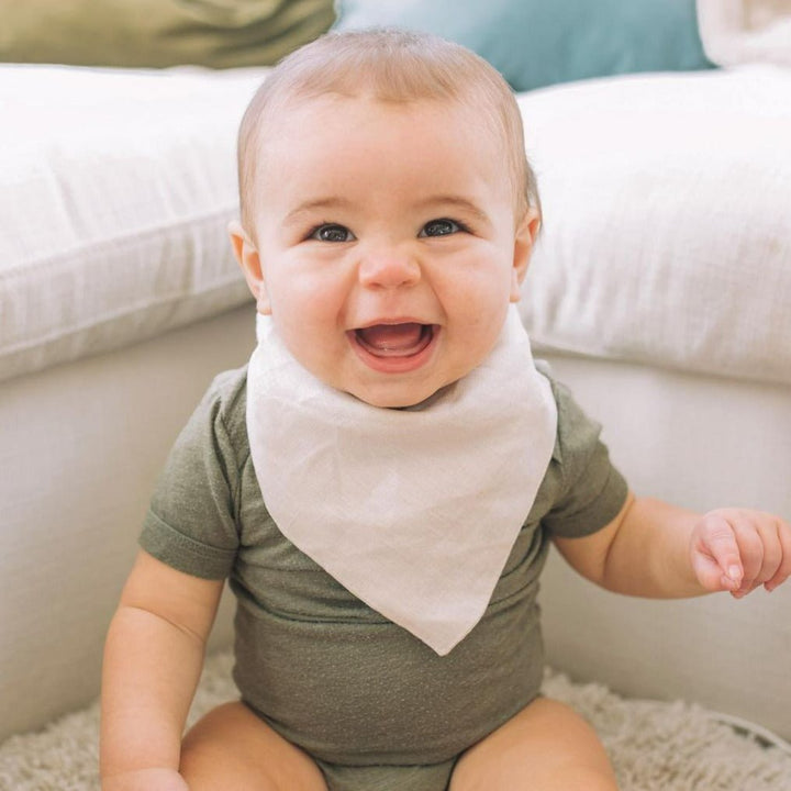 Moss and fawn Linen Drool Bib | Bee Like Kids