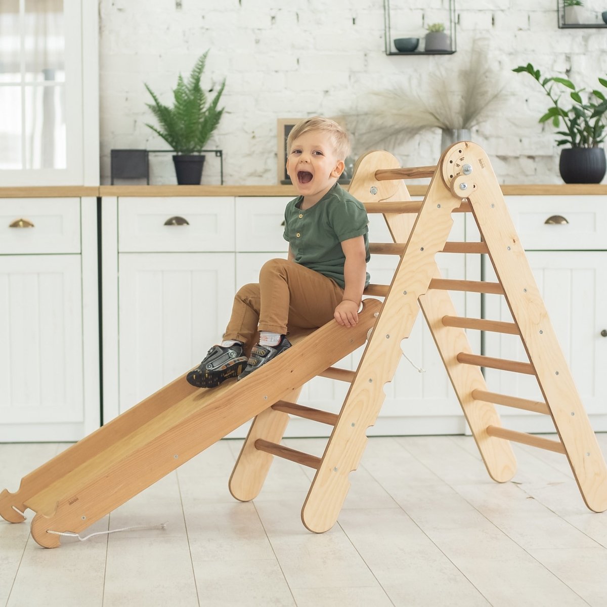 2in1 Montessori Climbing Set: Triangle Ladder + Slide Board/Ramp