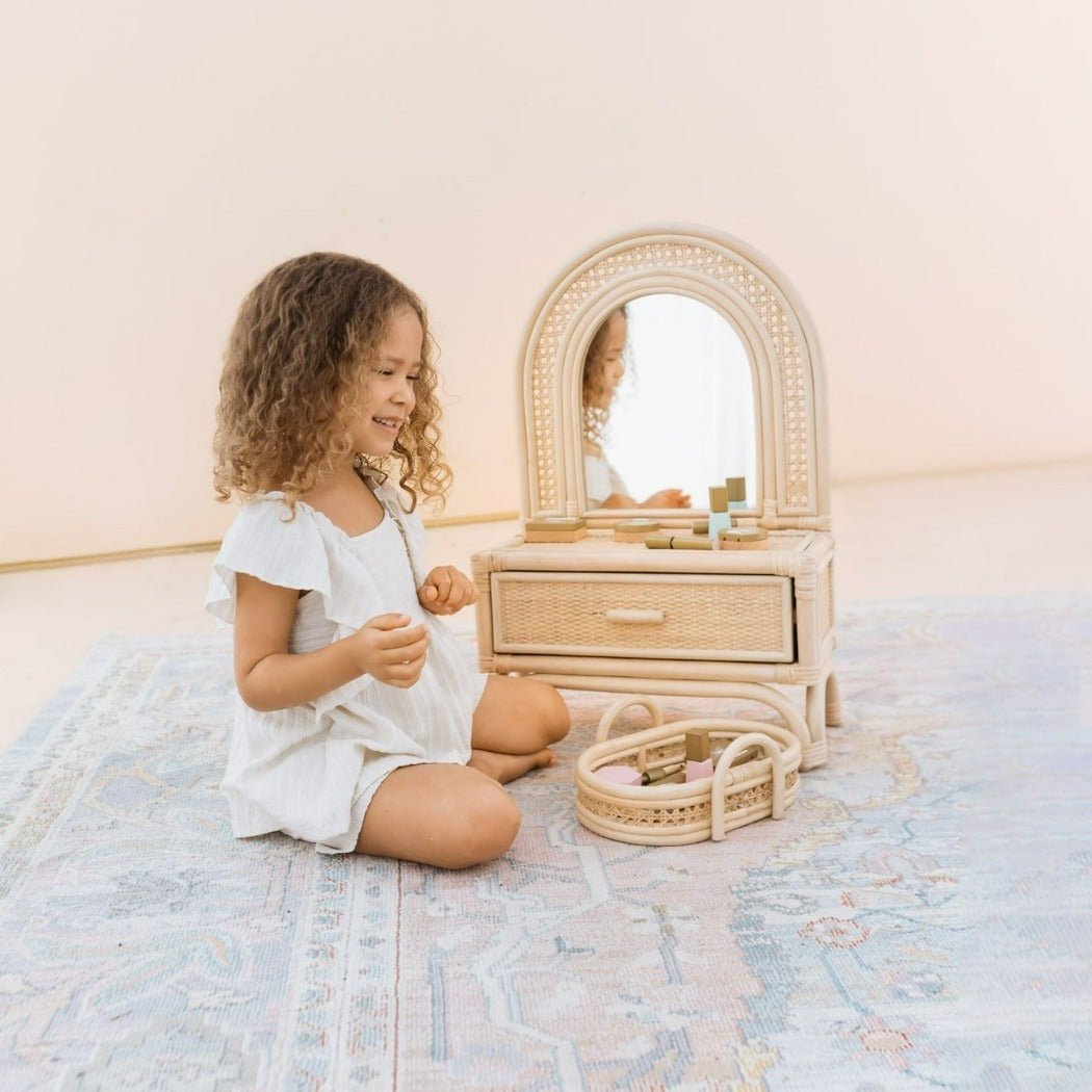 Arch Kids Floor Vanity | Ellie and Becks | Bee Like Kids