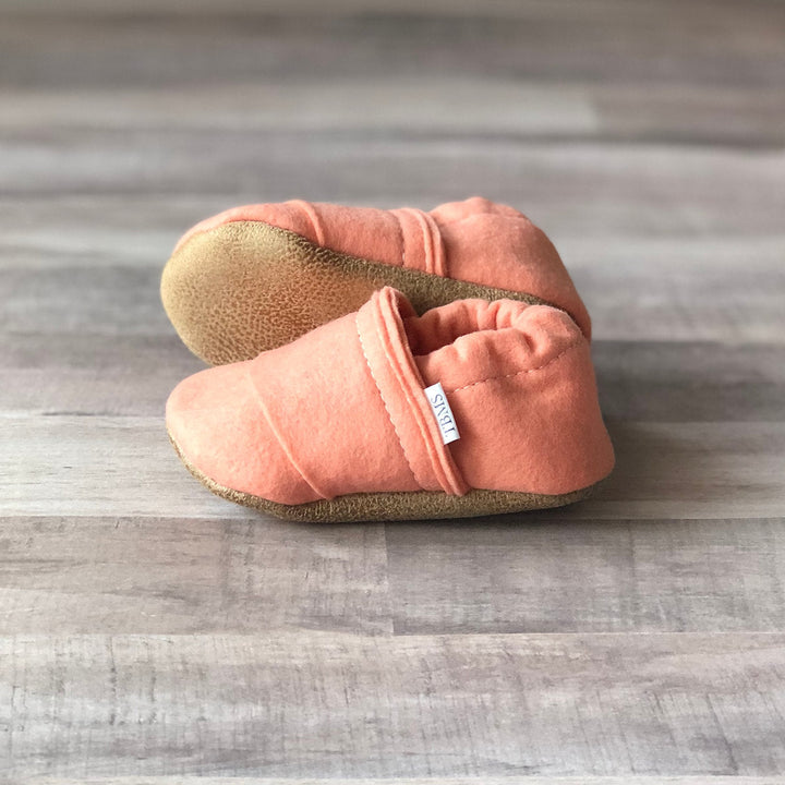 Baby Moccasins - Coral Felt | Trendy Baby Mocc Shop | Hats, Socks &amp; Shoes - Bee Like Kids
