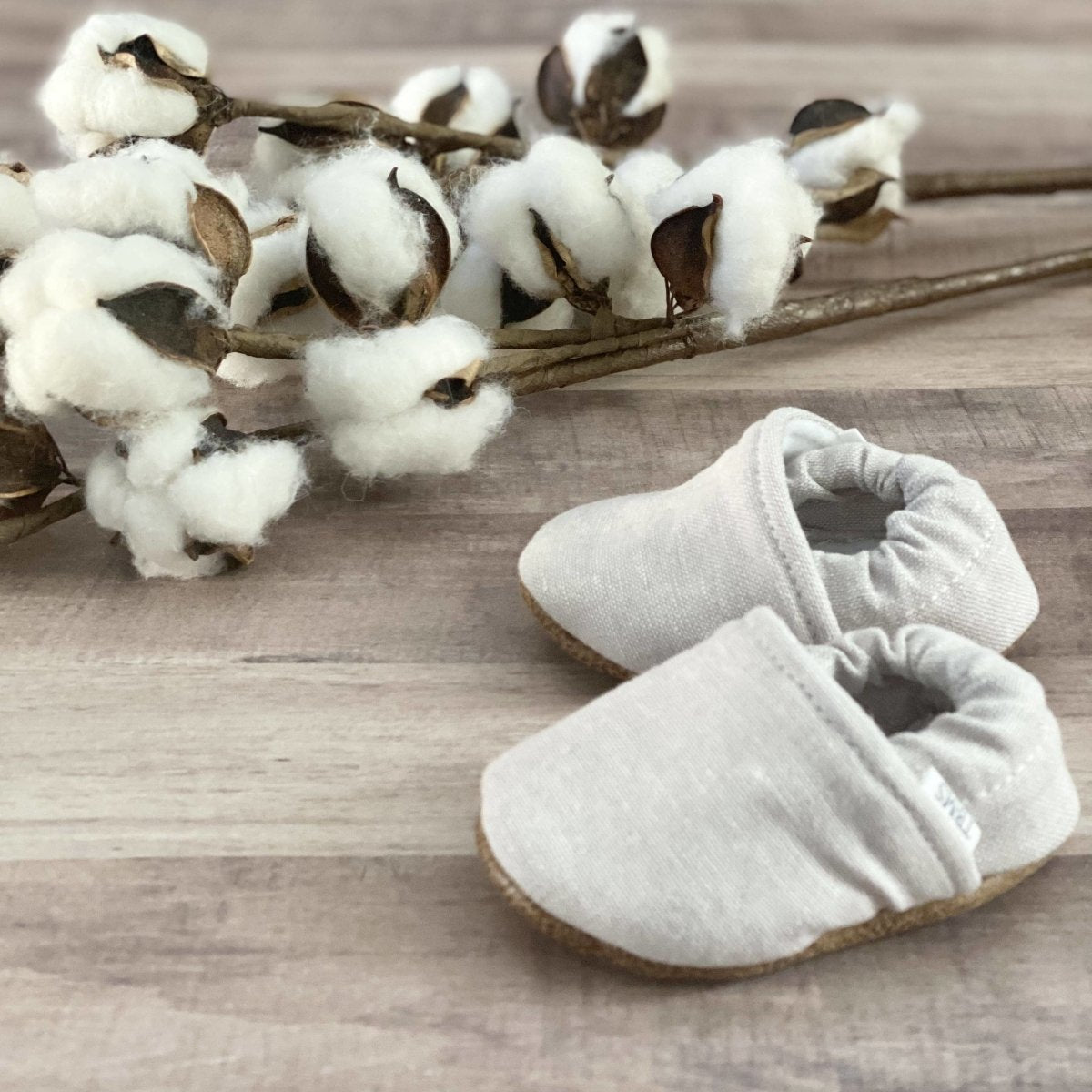 Baby Moccasins - Light Grey Textured | Trendy Baby Mocc Shop | Hats, Socks & Shoes - Bee Like Kids