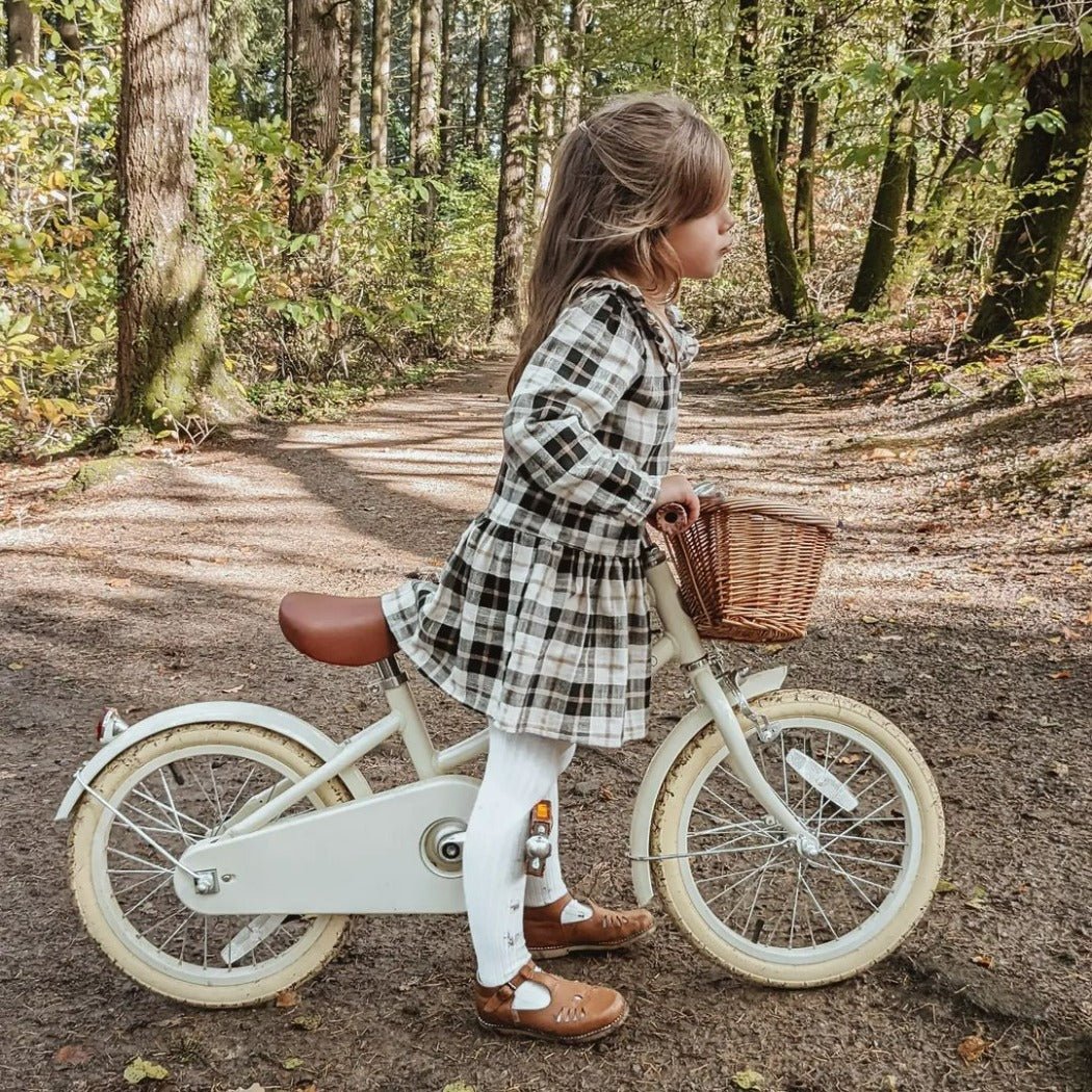 Banwood Classic Bike - Cream | Bee Like Kids