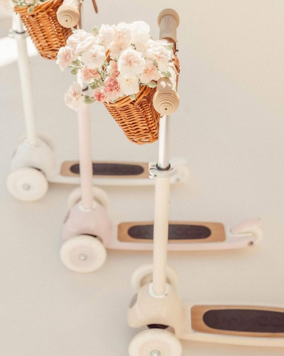 Banwood Toddler Scooter - Cream | Bee Like Kids