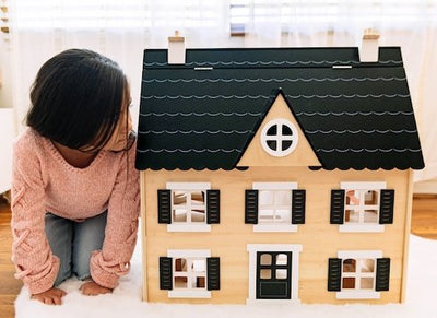 Wonder adn Wise Wooden Dollhouse | Bee Like Kids