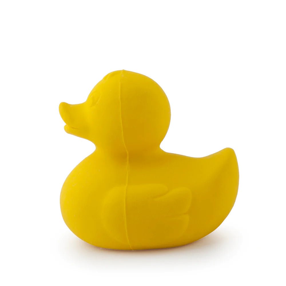 Non-toxic yellow rubber duck | natural rubber duck | Oli and Carol | Bee Like Kids
