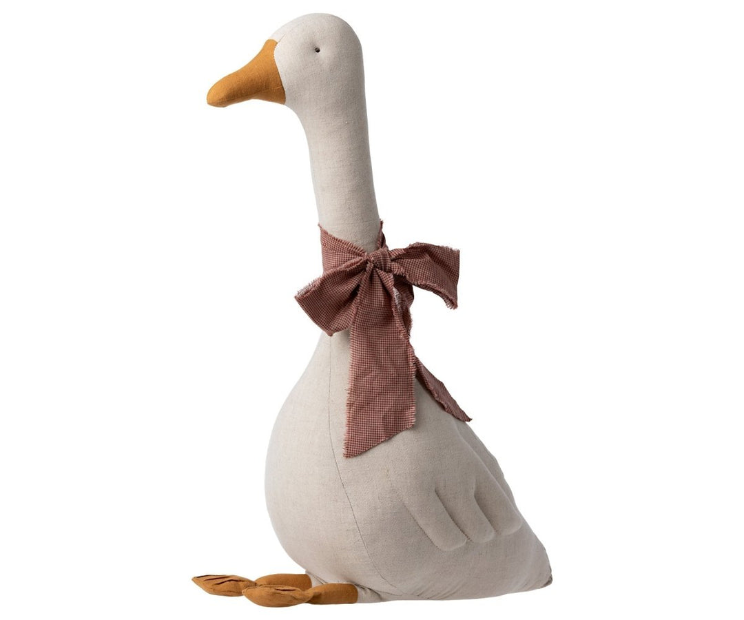 Goose, Large