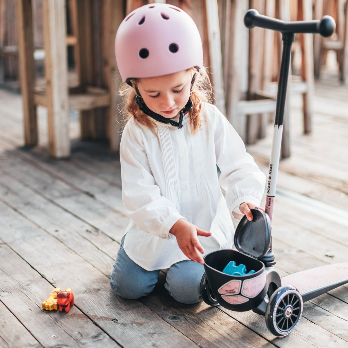 Highway Kick 2 Lifestyle Scooter - Reflective Rose | Kids Scooter | Scoot & Ride | Bee Like Kids