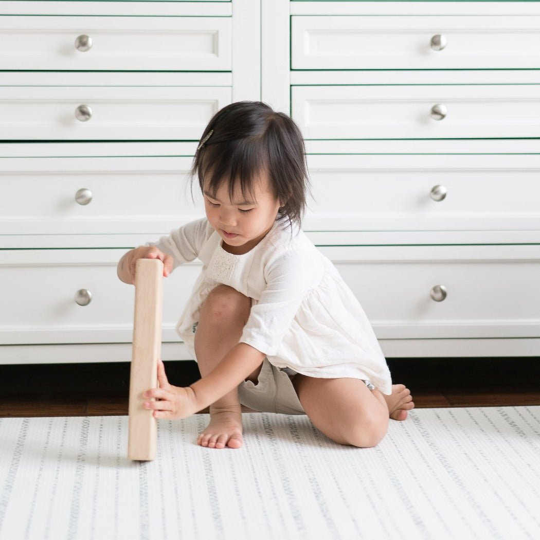 Lola Play Rug | Ruggish Co | Bee Like Kids
