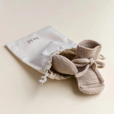 Merino Wool Baby Booties - Sand | Hvid | Bee Like Kids