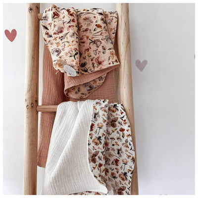 Muslin baby blanket - Floral | Evelina Apparel | Bedding - Bee Like Kids