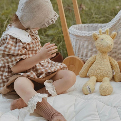 Organic Plush - Gerald the Giraffe | Tikiri Toys LLC | Toys - Bee Like Kids