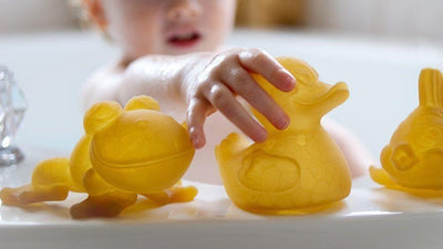 Pond Bath Toys Gifts Set | Hevea | Toys - Bee Like Kids