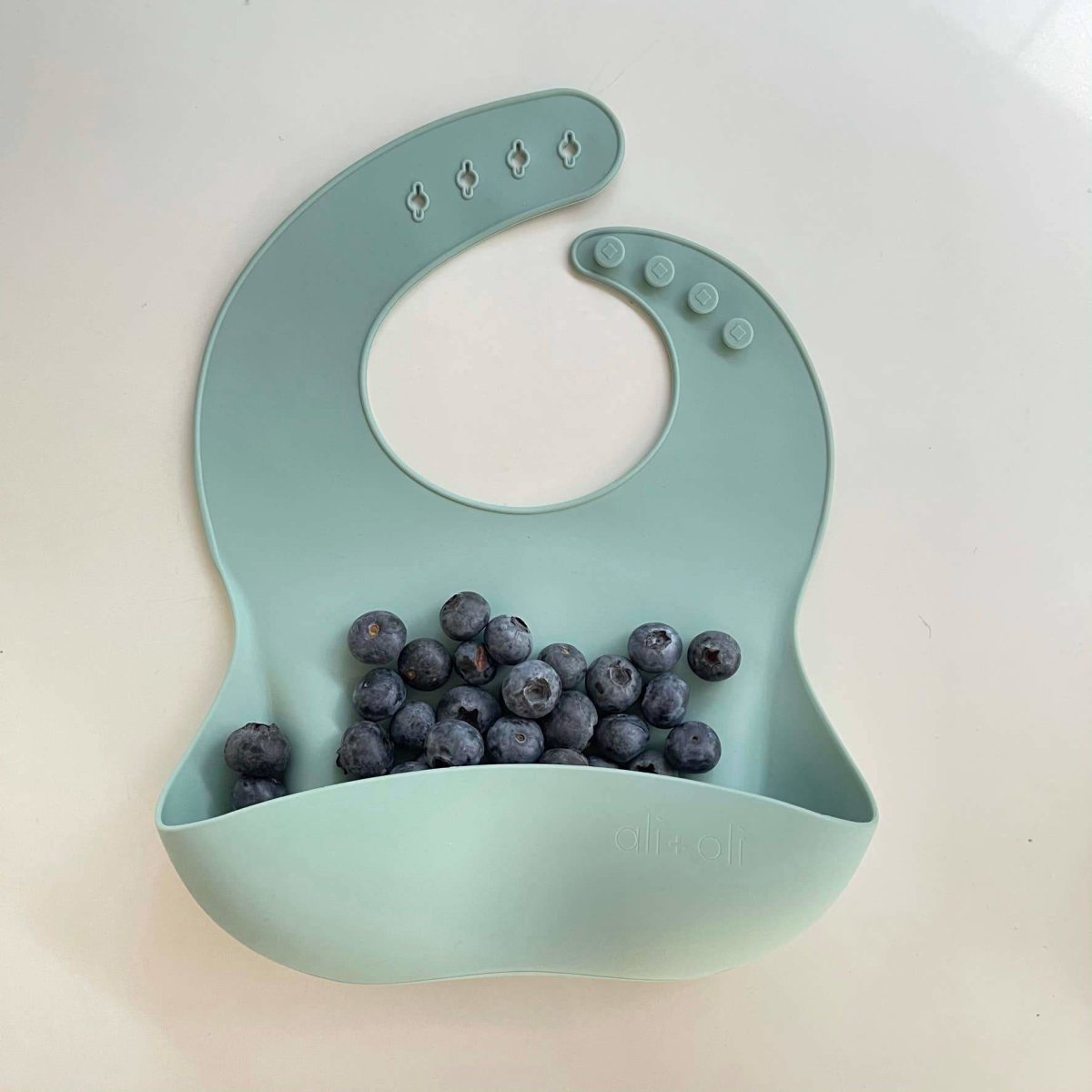 Silicone Baby Bib - Mint | Ali+Oli | Feeding - Bee Like Kids