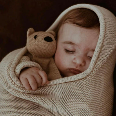 Merino Wool Teddy Tokki - Ochre | Baby Lovey | Hvid | Bee Like Kids