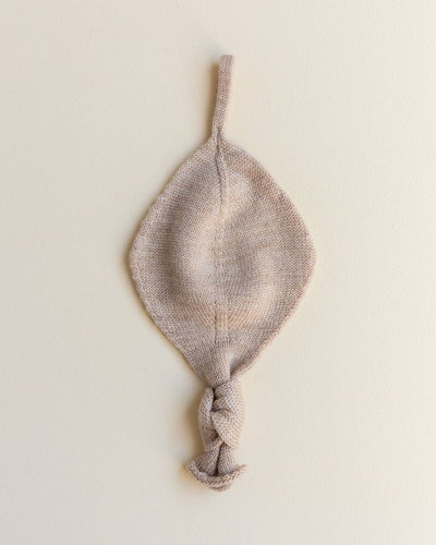 Titi Comforter - Sand | Pacifier holder | Kvid | Bee Like Kids