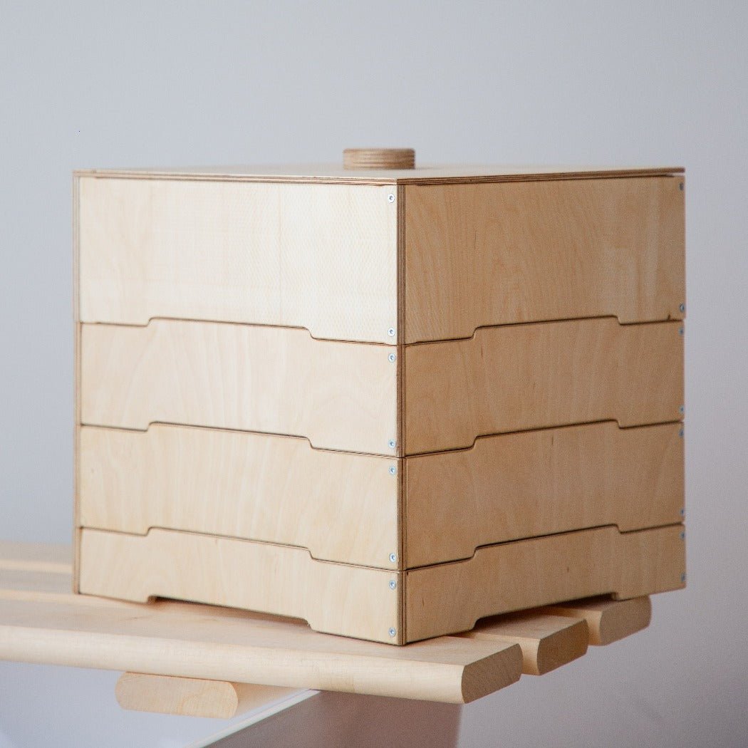 Wooden storage/sorter for LEGO | Goodevas | Bee Like Kids